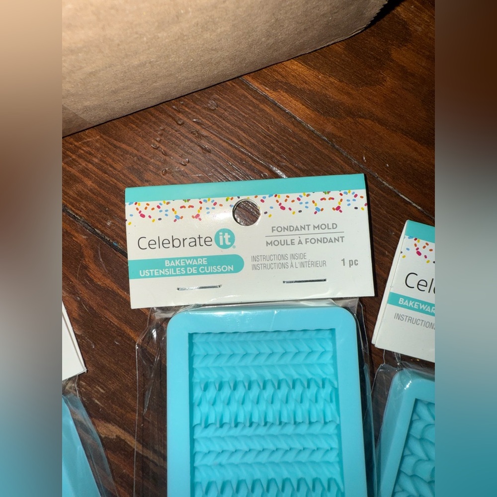 Celebrate It Turquoise Fondant Mold